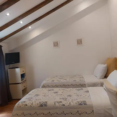 Apartmán Quiet - 5 Min Walk To Old Town And Bacvice *