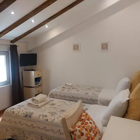 Quiet - 5 Min Walk To Old Town And Bacvice Apartment Split