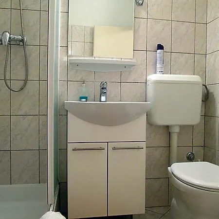 Quiet - 5 Min Walk To Old Town And Bacvice Apartment *